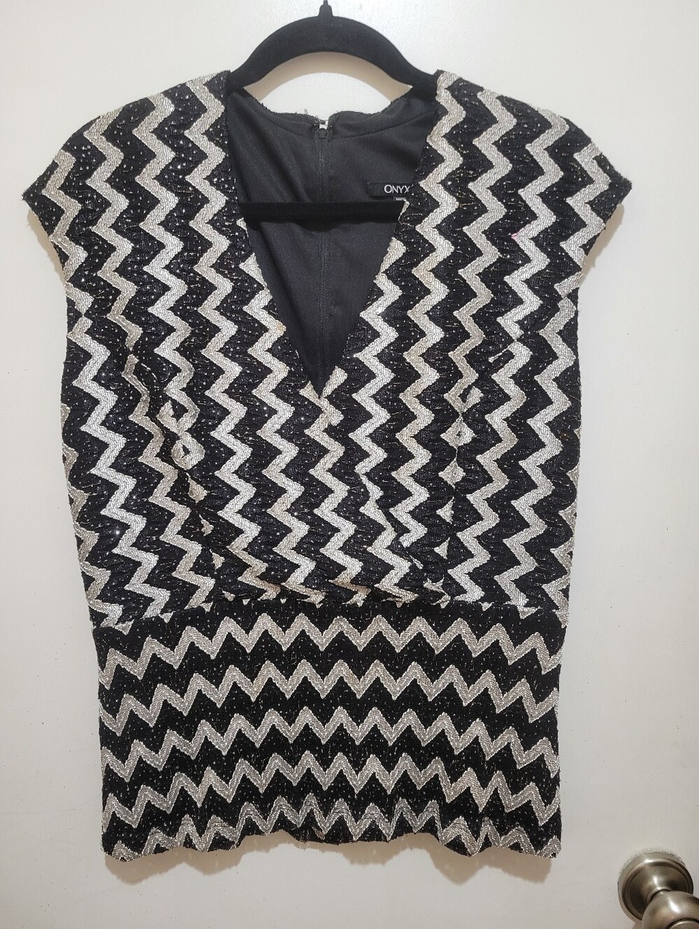 ONYX Black & Silver Zigzag Sequin Wrap 90s Glamour Top
